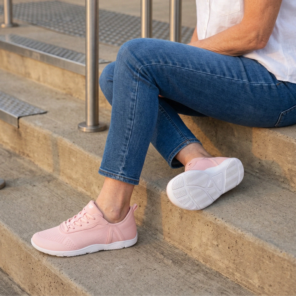 HF Stride – Hands-Free & Ergonomic Barefoot Shoes (CC)
