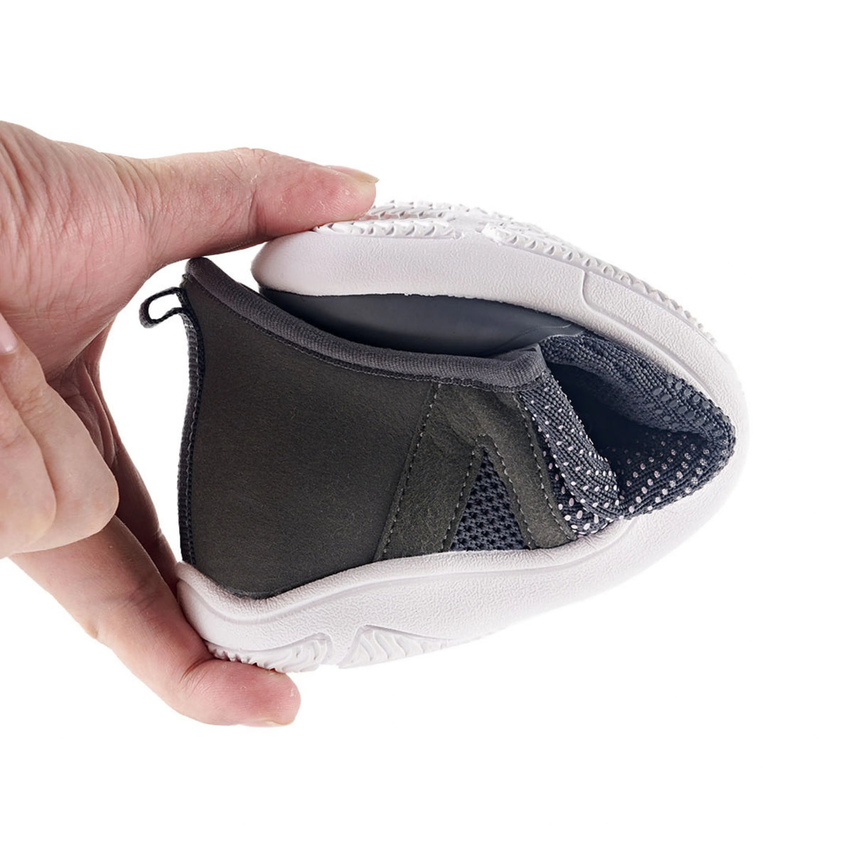 HF Stride – Hands-Free & Ergonomic Barefoot Shoes (CC)